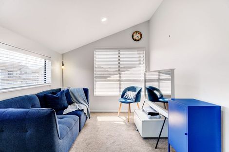 Photo of property in 5 Kearns Drive, Hobsonville, Auckland, 0616