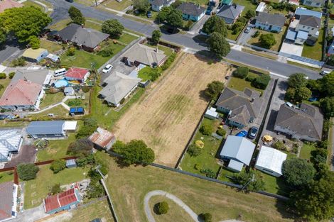 Photo of property in 16 Sladden Street, Naenae, Lower Hutt, 5011
