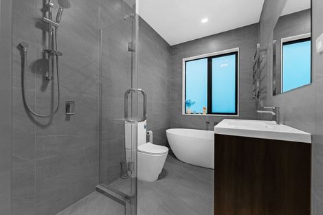 Photo of property in 1 Pipi Crescent, Tuakau, 2121