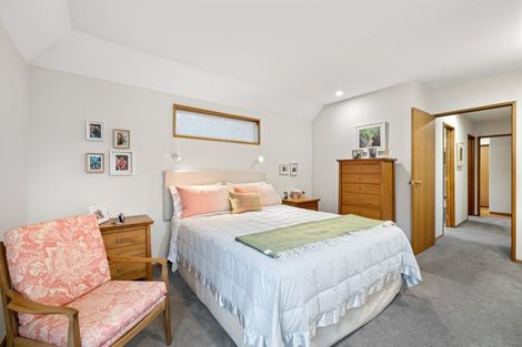 Photo of property in 2/6 Chepstow Avenue, Fendalton, Christchurch, 8052