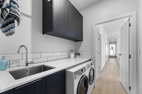 Photo of property in 32 Omahuru Road, Glenbrook, 2681