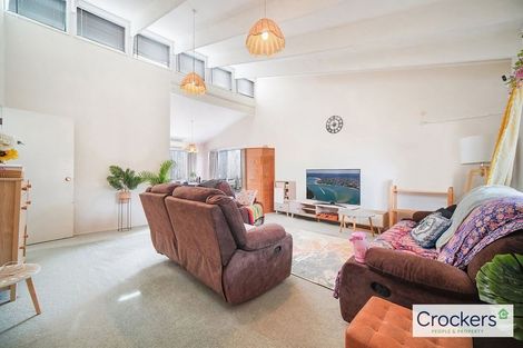 Photo of property in 1/106 Prince Regent Drive, Half Moon Bay, Auckland, 2012