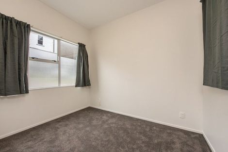 Photo of property in 2/27 Drummond Street, Mount Cook, Wellington, 6021