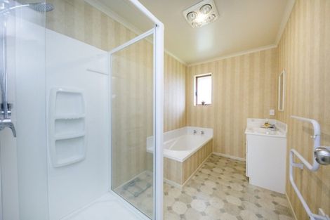 Photo of property in 53 Branigan Parade, Kelvin Grove, Palmerston North, 4414