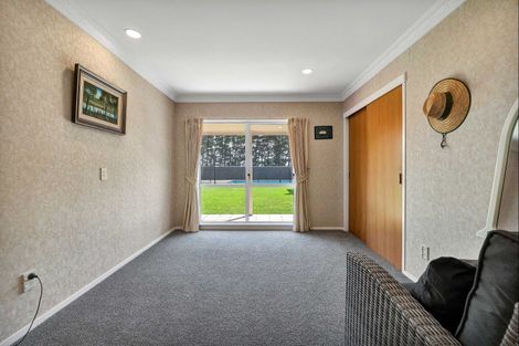 Photo of property in 312 Corbett Road, Paraite, New Plymouth, 4373