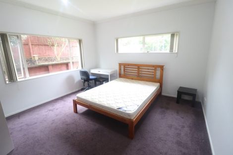 Photo of property in 36 Newbury Place, Schnapper Rock, Auckland, 0632