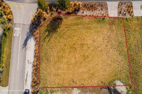 Photo of property in 33 Mcadam Drive, Jacks Point, Queenstown, 9371