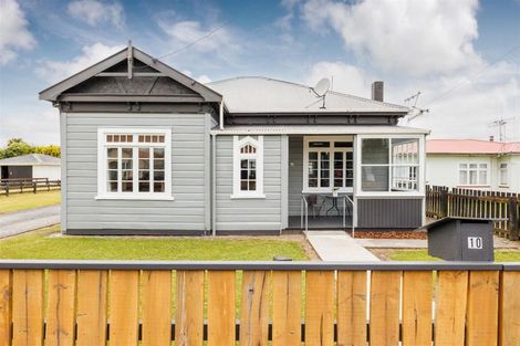 Photo of property in 10 Rira Street, Marton, 4710