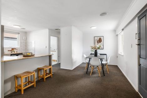 Photo of property in 3 Eglinton Street, Avondale, Christchurch, 8061