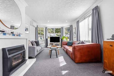 Photo of property in 94 Judd Crescent, Naenae, Lower Hutt, 5011