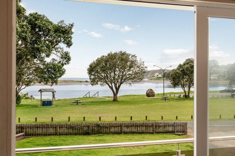 Photo of property in 6 Park Road, Maketu, Paengaroa, 3189