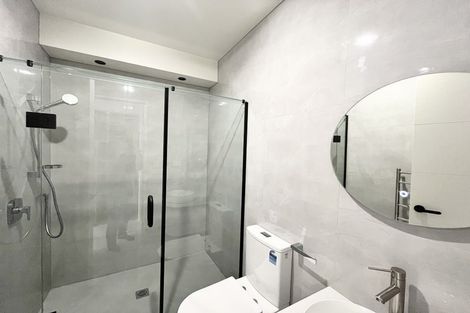 Photo of property in 11 Heketara Way, Massey, Auckland, 0614