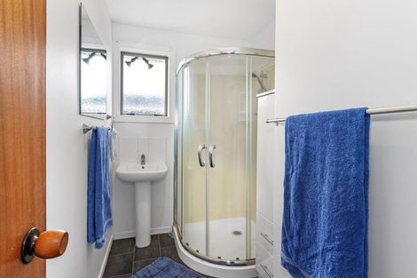 Photo of property in 7 Stacey Place, Woolston, Christchurch, 8062
