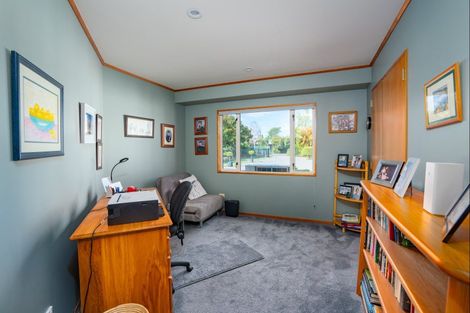 Photo of property in 10 Mahuta Road, Waitahanui, Taupo, 3378