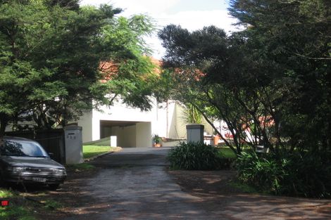 Photo of property in 223 Titirangi Road, Titirangi, Auckland, 0604