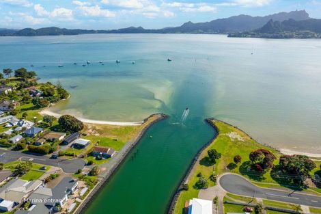 Photo of property in 2 Rauiri Drive, One Tree Point, 0118
