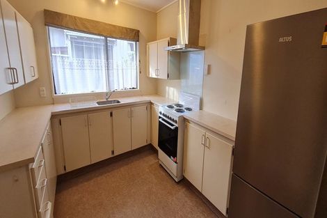 Photo of property in 11a Royal Crescent, Saint Kilda, Dunedin, 9012