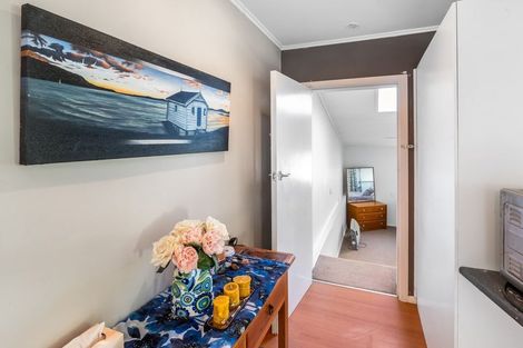 Photo of property in 6 Magenta Place, Dinsdale, Hamilton, 3204