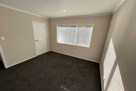 Photo of property in 14 George Yee Place, Taradale, 4112