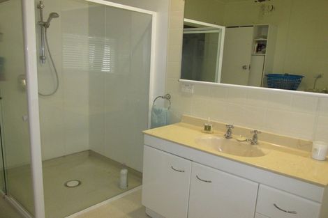 Photo of property in 76 Kitchener Street, Wairoa, 4108