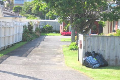 Photo of property in 1/30 Hattaway Avenue, Bucklands Beach, Auckland, 2012
