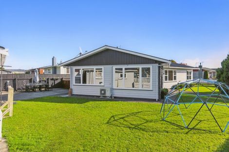 Photo of property in 2 Weld Street, Levin, 5510