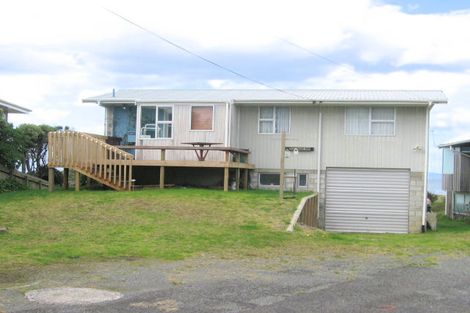 Photo of property in 110 Mooloo Crescent, Whangamata, 3620