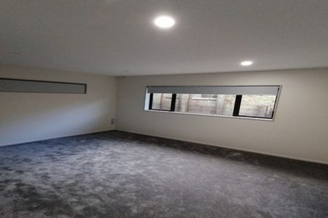 Photo of property in 21 Bangla Place, Massey, Auckland, 0614