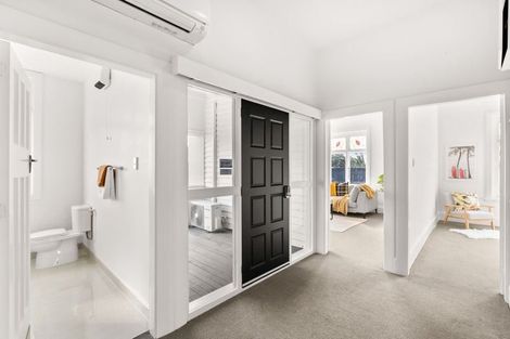 Photo of property in 102 Simeon Street, Spreydon, Christchurch, 8024