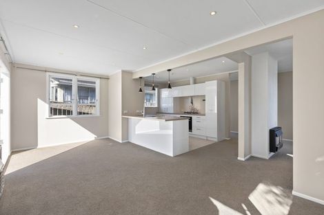 Photo of property in 17 Moult Street, Titahi Bay, Porirua, 5022