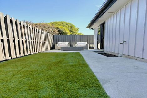 Photo of property in 30 Shackleton Street, New Brighton, Christchurch, 8061