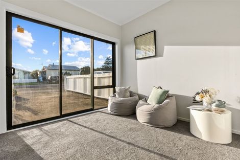 Photo of property in 2/50 Jellicoe Road, Manurewa, Auckland, 2102