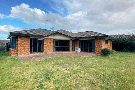 Photo of property in 4 Ashgrove Court, Hamilton East, Hamilton, 3216