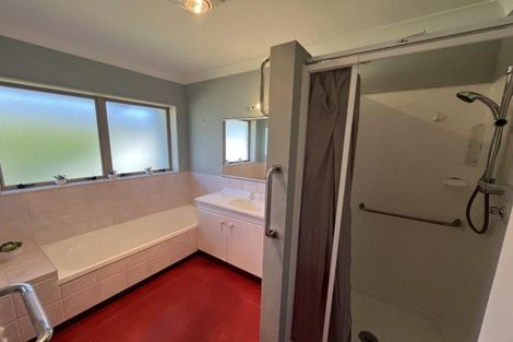 Photo of property in 384 Mangorei Road, Merrilands, New Plymouth, 4312