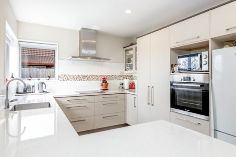 Photo of property in 323 Wairakei Road, Burnside, Christchurch, 8053
