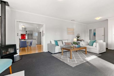 Photo of property in 57 Hamilton Road, Cambridge, 3434