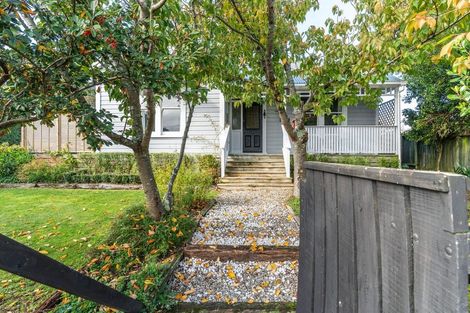 Photo of property in 34 Fisher Place, Carterton, 5713