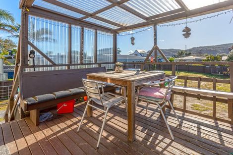 Photo of property in 116 Aickin Road, Whangamata, 3620