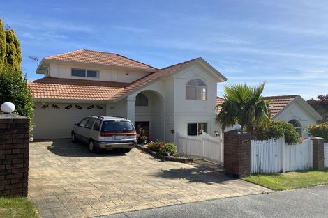 Photo of property in 3 Radstock Grove, Churton Park, Wellington, 6037