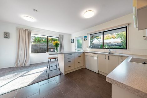 Photo of property in 2/35 New Brighton Road, Shirley, Christchurch, 8061
