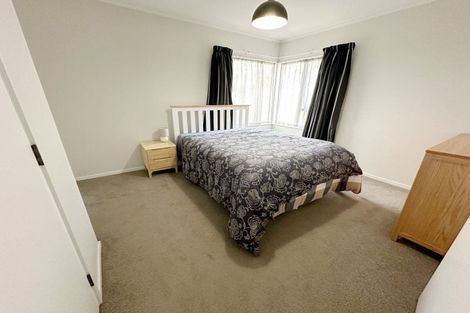 Photo of property in 3/90 Aberdeen Road, Campbells Bay, Auckland, 0620