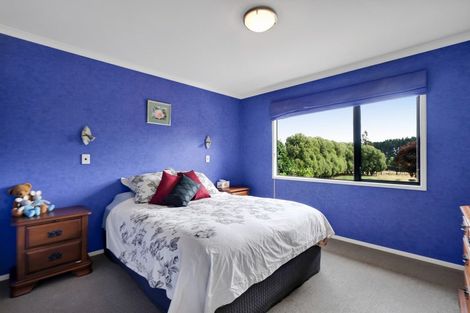 Photo of property in 852 Frankley Road, Hurworth, New Plymouth, 4371