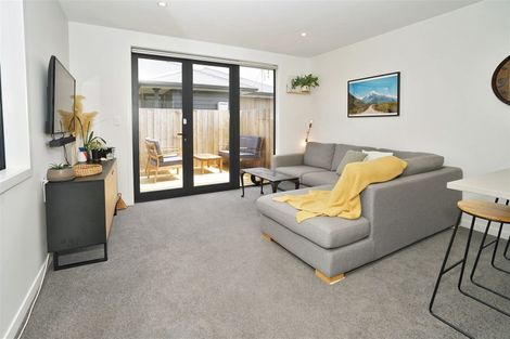 Photo of property in 58u2 Mansel Avenue, Hillcrest, Hamilton, 3216