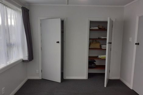 Photo of property in 19 Avro Crescent, Hornby, Christchurch, 8042