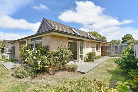 Photo of property in 3 Reeves Road, Rangiora, 7400
