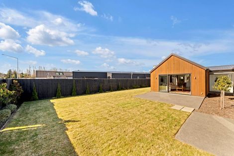 Photo of property in 16 Eleanor Lane, Casebrook, Christchurch, 8051