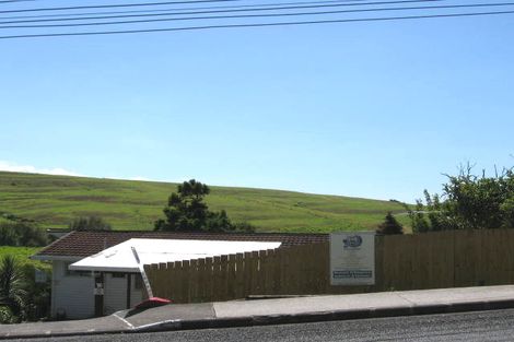 Photo of property in 9 Glenvar Road, Torbay, Auckland, 0630