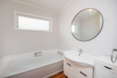 Photo of property in 186 Milson Line, Milson, Palmerston North, 4414