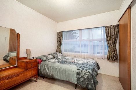 Photo of property in 45 Rehia Road, Massey, Auckland, 0614