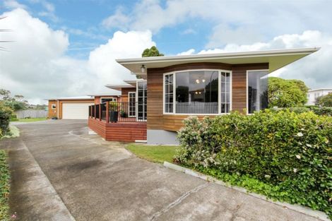 Photo of property in 3 Lynmouth Heights, Lynmouth, New Plymouth, 4310